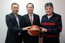 EuroBasket 2015: Službena lopta EuroBasketa 2015 stigla i na adresu HKS-a 